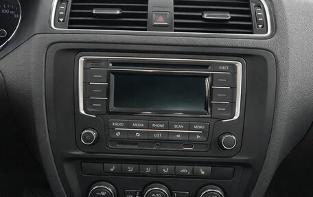Volkswagen Jetta VI, 2015 год, 1 079 000 рублей, 10 фотография