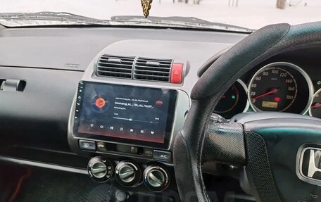 Honda Fit III, 2002 год, 350 000 рублей, 9 фотография