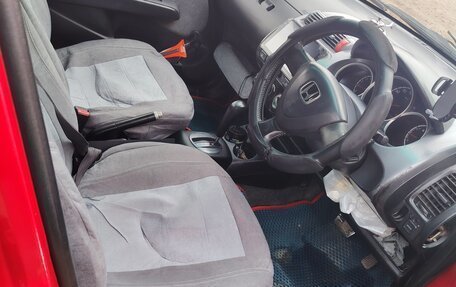 Honda Fit III, 2002 год, 350 000 рублей, 8 фотография