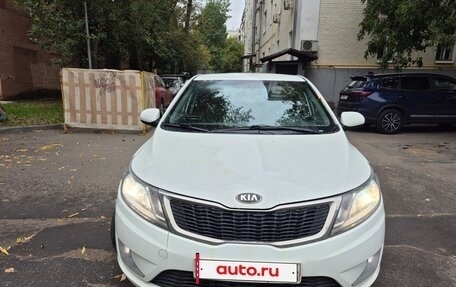 KIA Rio III рестайлинг, 2013 год, 795 000 рублей, 2 фотография
