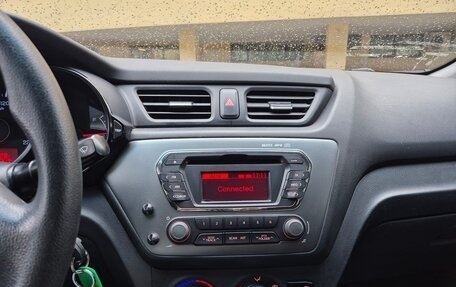 KIA Rio III рестайлинг, 2013 год, 795 000 рублей, 10 фотография