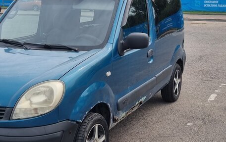 Renault Kangoo II рестайлинг, 2005 год, 195 000 рублей, 2 фотография