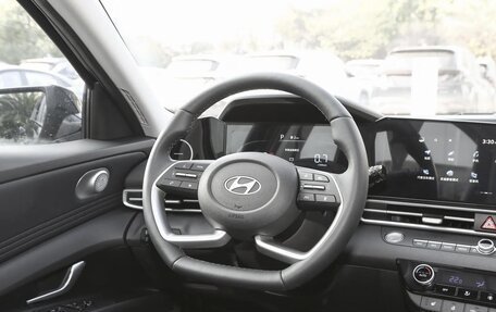 Hyundai Elantra, 2026 год, 2 005 000 рублей, 13 фотография