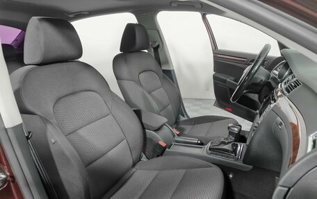 Skoda Superb III рестайлинг, 2012 год, 989 000 рублей, 13 фотография