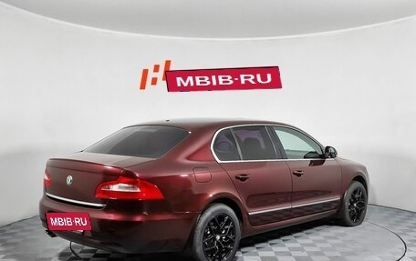 Skoda Superb III рестайлинг, 2012 год, 989 000 рублей, 5 фотография