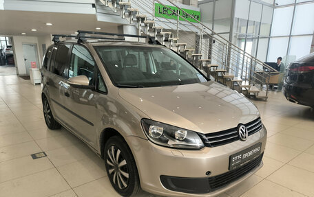 Volkswagen Touran III, 2012 год, 750 000 рублей, 3 фотография