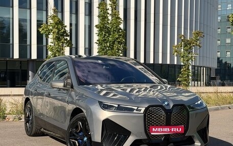 BMW iX, 2022 год, 9 800 000 рублей, 1 фотография