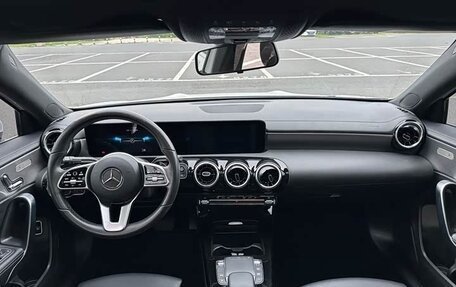Mercedes-Benz A-Класс, 2022 год, 1 890 098 рублей, 10 фотография