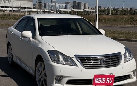 Toyota Crown, 2010 год, 1 799 000 рублей, 2 фотография