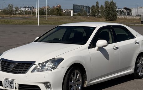 Toyota Crown, 2010 год, 1 799 000 рублей, 3 фотография