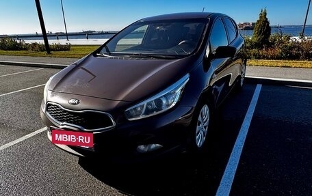 KIA cee'd III, 2012 год, 900 000 рублей, 2 фотография