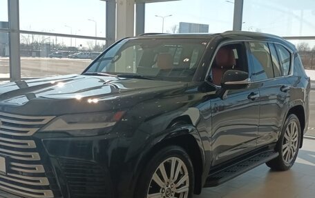 Lexus LX, 2023 год, 18 000 000 рублей, 5 фотография