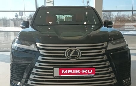 Lexus LX, 2023 год, 18 000 000 рублей, 2 фотография