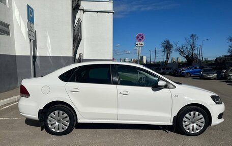 Volkswagen Polo VI (EU Market), 2013 год, 850 000 рублей, 3 фотография