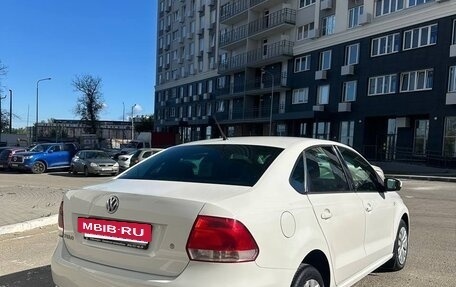 Volkswagen Polo VI (EU Market), 2013 год, 850 000 рублей, 4 фотография