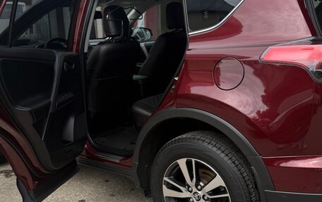 Toyota RAV4, 2018 год, 2 500 000 рублей, 7 фотография