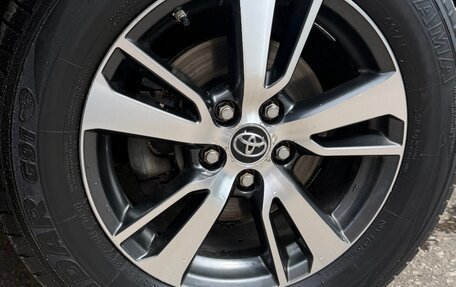 Toyota RAV4, 2018 год, 2 500 000 рублей, 15 фотография