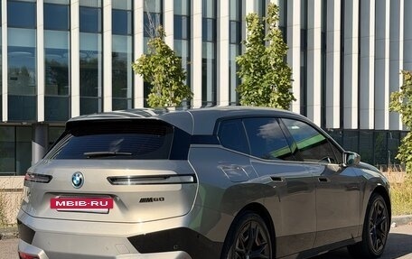 BMW iX, 2022 год, 9 800 000 рублей, 2 фотография