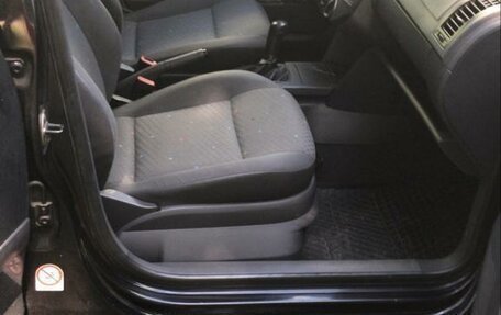 Volkswagen Polo IV рестайлинг, 2004 год, 182 000 рублей, 4 фотография