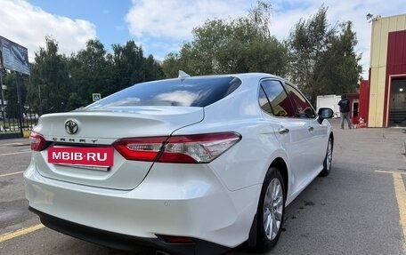 Toyota Camry, 2018 год, 2 400 000 рублей, 7 фотография