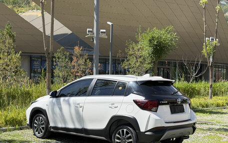 Toyota Yaris XP150 рестайлинг, 2023 год, 1 350 000 рублей, 3 фотография