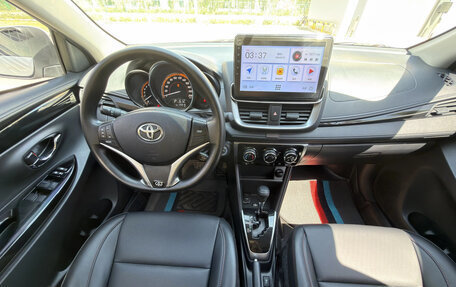 Toyota Yaris XP150 рестайлинг, 2023 год, 1 350 000 рублей, 10 фотография