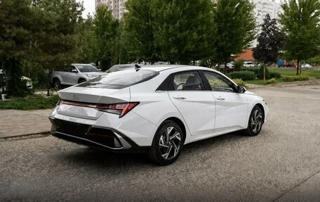 Hyundai Elantra, 2026 год, 2 000 000 рублей, 3 фотография