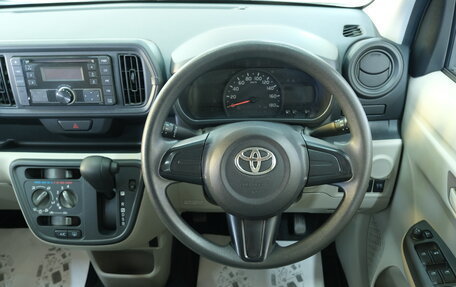 Toyota Passo III, 2017 год, 1 049 000 рублей, 12 фотография