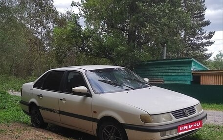 Volkswagen Passat B4, 1995 год, 90 000 рублей, 1 фотография