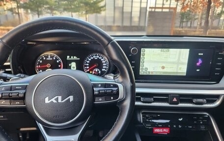 KIA K5, 2022 год, 2 430 000 рублей, 14 фотография