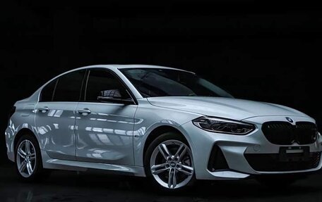BMW 1 серия, 2023 год, 1 975 000 рублей, 3 фотография
