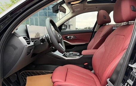 BMW 3 серия, 2023 год, 3 890 000 рублей, 16 фотография