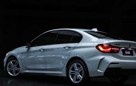 BMW 1 серия, 2023 год, 1 975 000 рублей, 5 фотография