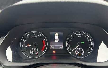 Skoda Octavia IV, 2023 год, 2 389 000 рублей, 11 фотография