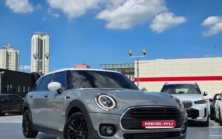 MINI Clubman, 2022 год, 2 890 000 рублей, 5 фотография