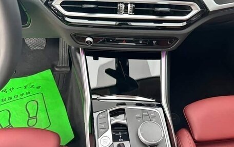 BMW 3 серия, 2023 год, 3 300 000 рублей, 14 фотография