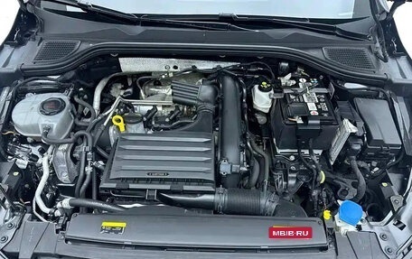 Volkswagen Golf VIII, 2022 год, 2 250 000 рублей, 14 фотография