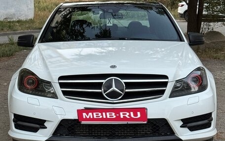 Mercedes-Benz C-Класс, 2013 год, 1 150 000 рублей, 2 фотография