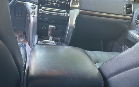 Toyota Land Cruiser 200, 2013 год, 3 490 000 рублей, 7 фотография