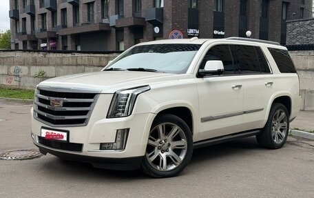 Cadillac Escalade IV, 2015 год, 3 000 000 рублей, 2 фотография