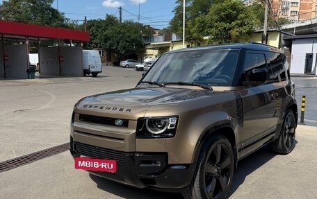 Land Rover Defender II, 2021 год, 7 800 000 рублей, 5 фотография