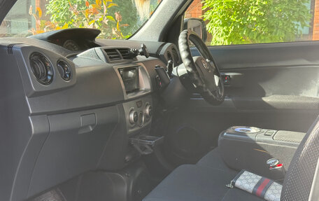 Toyota bB II рестайлинг, 2012 год, 975 000 рублей, 12 фотография