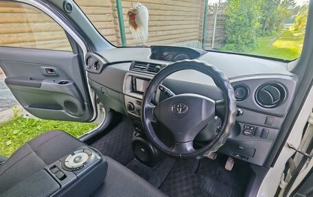 Toyota bB II рестайлинг, 2012 год, 975 000 рублей, 23 фотография