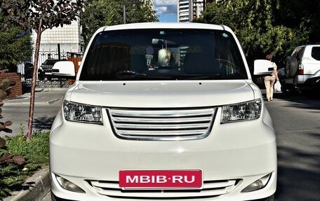 Toyota bB II рестайлинг, 2012 год, 975 000 рублей, 11 фотография