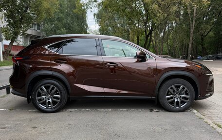Lexus NX I, 2017 год, 3 500 000 рублей, 4 фотография