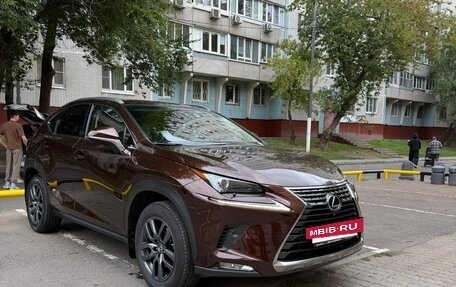 Lexus NX I, 2017 год, 3 500 000 рублей, 3 фотография