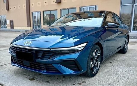 Hyundai Elantra, 2023 год, 1 895 000 рублей, 3 фотография