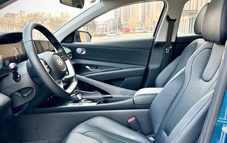 Hyundai Elantra, 2023 год, 1 895 000 рублей, 11 фотография