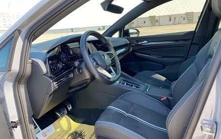 Volkswagen Golf VIII, 2023 год, 2 200 000 рублей, 8 фотография