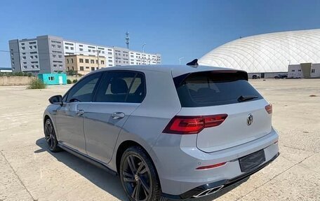 Volkswagen Golf VIII, 2023 год, 2 200 000 рублей, 4 фотография